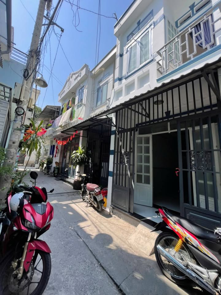 Nhà 2 Lầu Thới An, Q12 - 35m² - Giá 1.9 Tỷ TL - Hẻm 3M Ô Tô