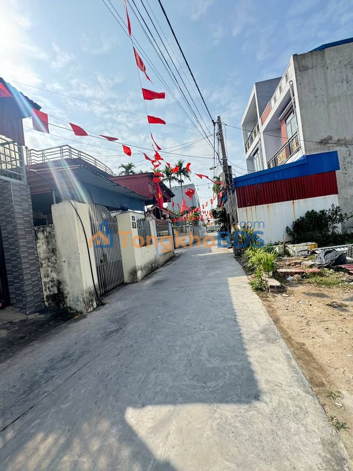 Nhà 100m² Ngõ Ô Tô Tránh, Thị Trấn Tiên Lãng - Giá 3 Tỷ Tốt