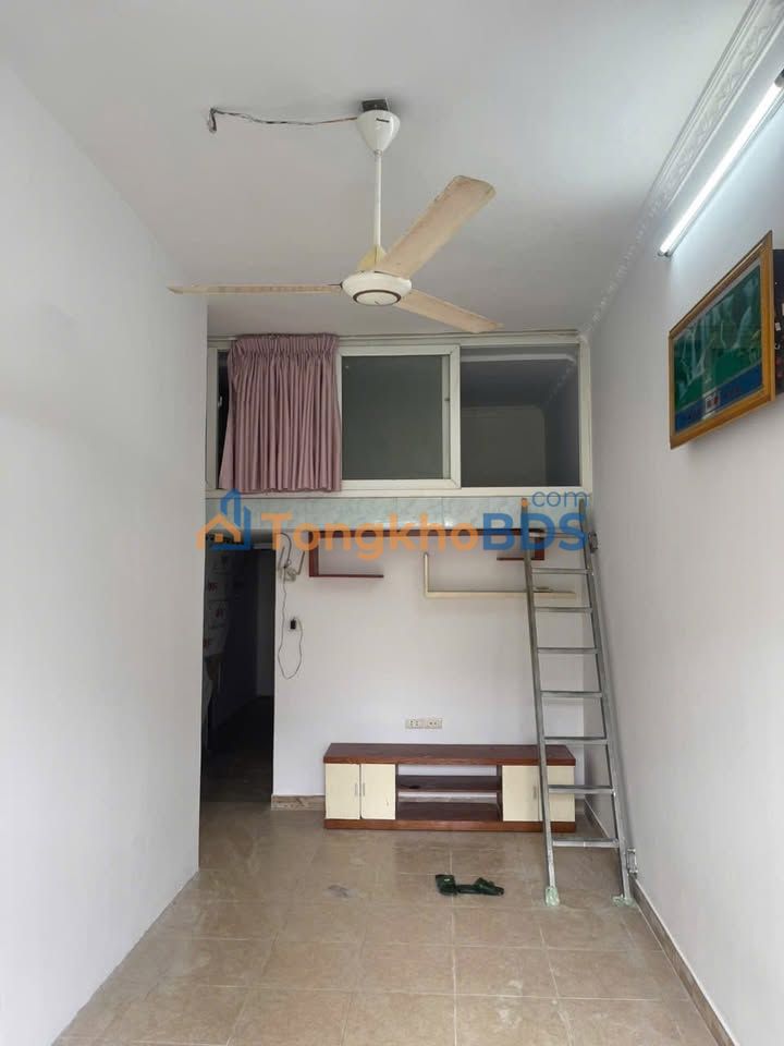 Cho thuê căn hộ 40m² Mai Động, Hoàng Mai - 2PN, giá tốt