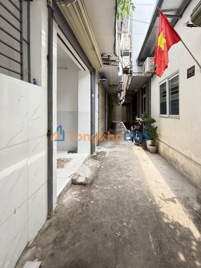 Nhà Cầu Bươu 68m² 2 Tầng - Ngõ Ô Tô Gần Mặt Tiền - 2.4 Tỷ