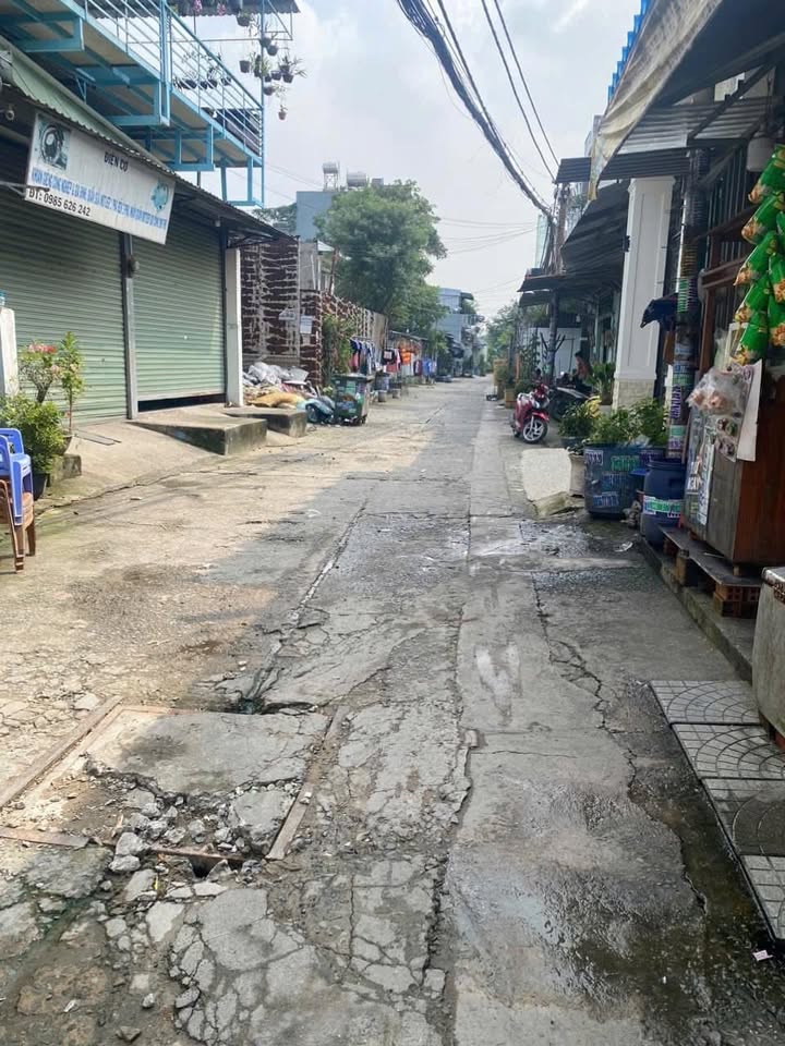 Bán gấp dãy trọ 1000m² mặt tiền KD Bình Tân - Thu nhập 100tr/tháng