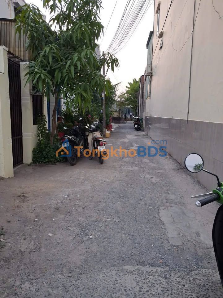 Nhà 114m² Trung Mỹ, Q12 - 4.4 Tỷ, Sổ Hồng Riêng, Hẻm L