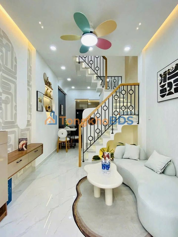 Nhà Gò Vấp 21m² Giá 3.35 Tỷ - Full Nội Thất, Sẵn Sàng Dọn Vào Ở Ngay
