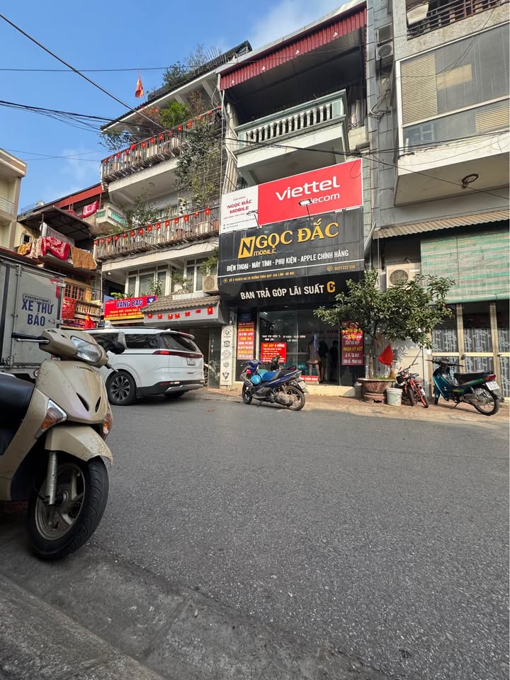 Mặt phố Gia Lâm 35m² x 3 tầng - Kinh doanh sầm uất, 7tr/tháng