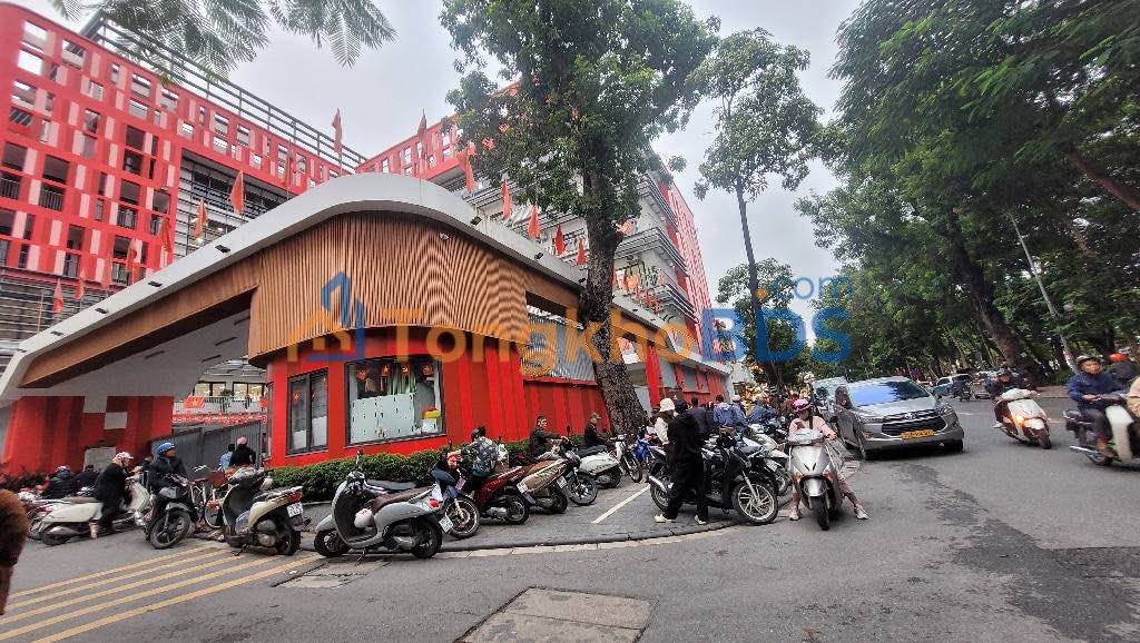 Bán nhà 6 tầng Phường Bồ Đề, Long Biên 58.5m² - View Sông, Ô tô vào nhà