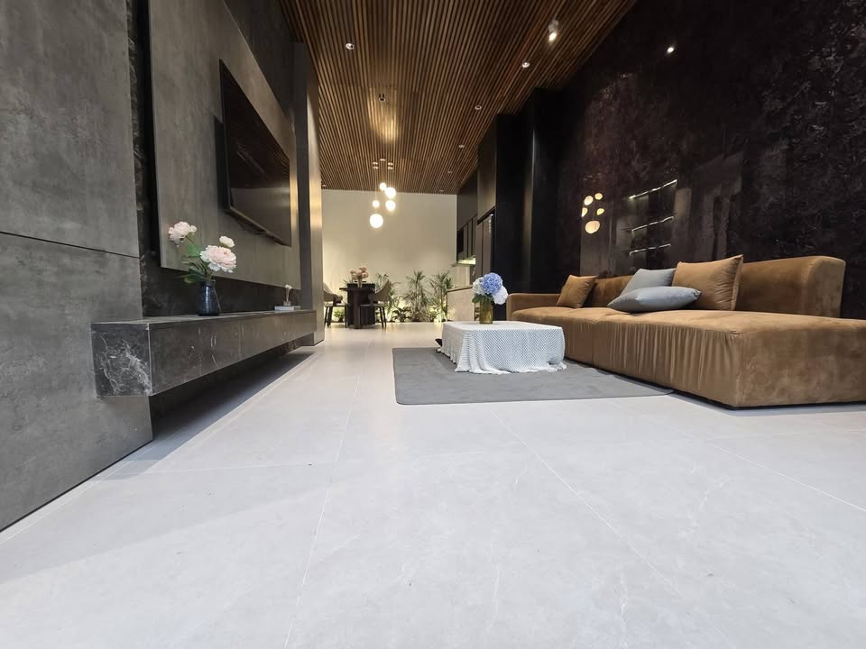 Nhà 3 Tầng 51m² Điện Biên Phủ, Đà Nẵng - 5 Tỷ, Gần Sân Bay