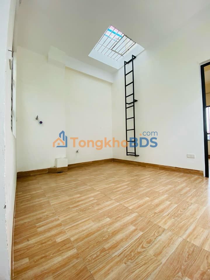 Nhà 3 Tầng Lô Góc Điện Biên Phủ, TP Hải Dương - 48m² Sổ Hồng