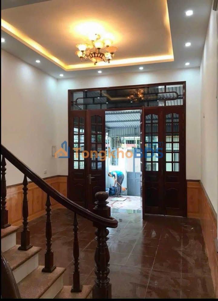 Nhà 2 Tầng Vũ Hựu, TP Hải Dương - 80m² Ô Tô Vào Nhà, Giá 2.6 Tỷ