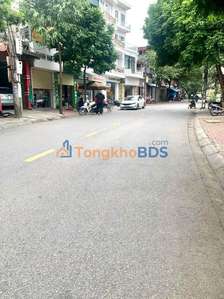 Nhà Góc 2 Tầng Mặt Phố Kinh Doanh, TP Hải Dương - 47.6m²