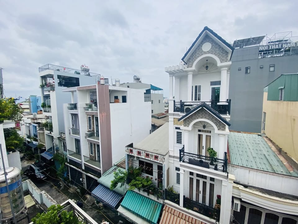 Nhà 4 tầng 61m² hẻm xe hơi Mã Lò, Bình Tân - Giá 6.x tỷ