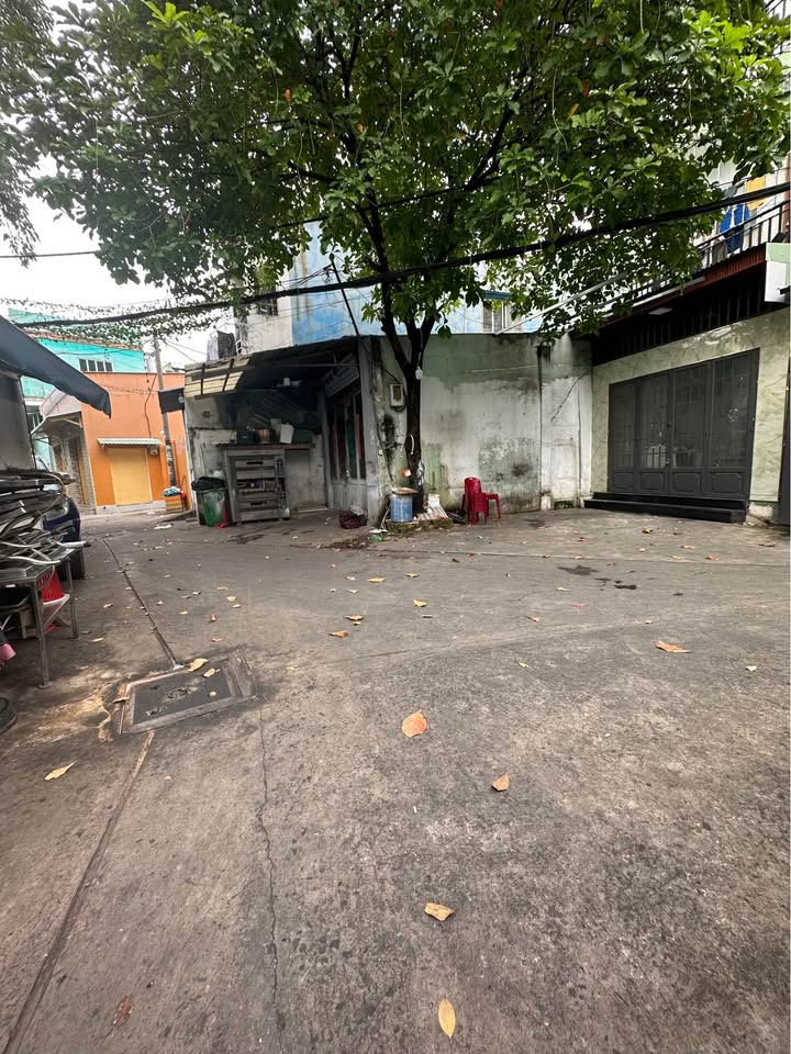 Nhà 26m² 2 Tầng Hẻm 3 Gác Tân Phú - Chỉ 1.x Tỷ