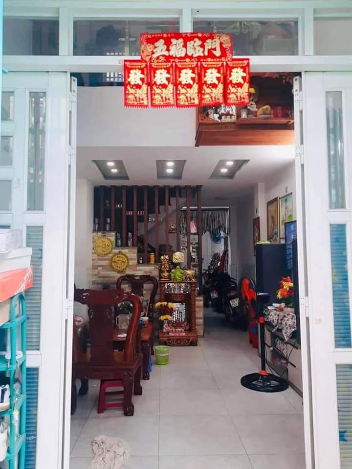 Nhà 5 tầng Phường 1 Quận 10 - 45.9m², Ngang 3.65m - 6 Tỷ