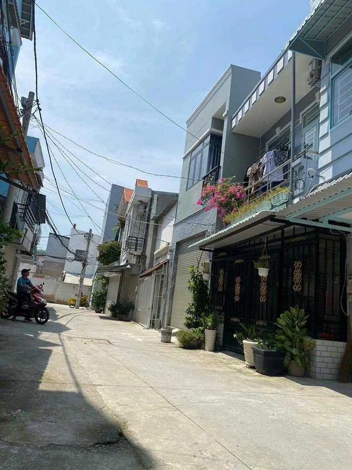 Nhà Phố Nguyễn Khoái Q4 - 45m² - 2.5 Tỷ - Hẻm Thông, An Ninh