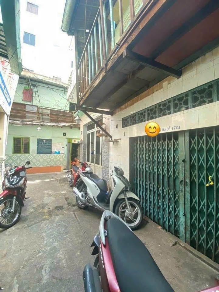 Nhà 1 Trệt 2 Lầu 4PN Lý Nam Đế, Q11 - 4.5 Tỷ TL