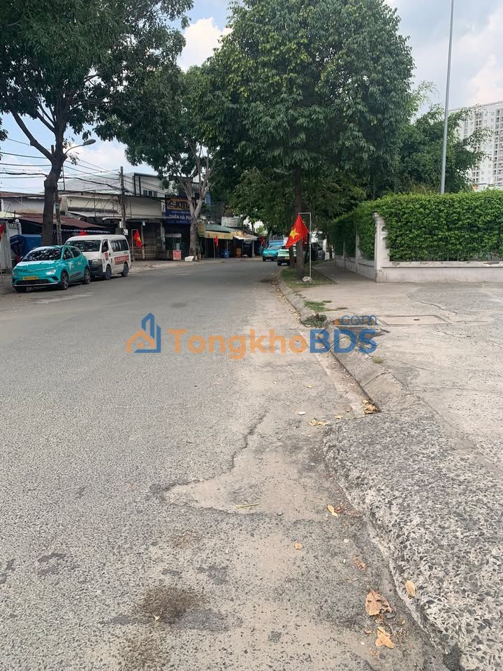 Nhà Biệt Thự VIP 290m² Phan Văn Hớn, Q12 - Giá 20 Tỷ TL