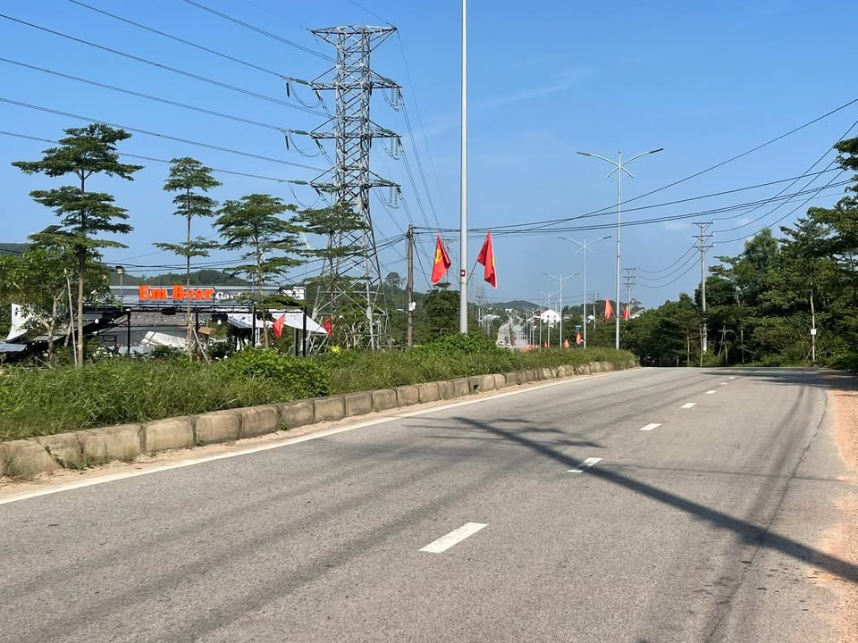 Mặt tiền Trương Nữ Vương, Huế - 196m² Kinh doanh Đắc Địa 4.2 Tỷ