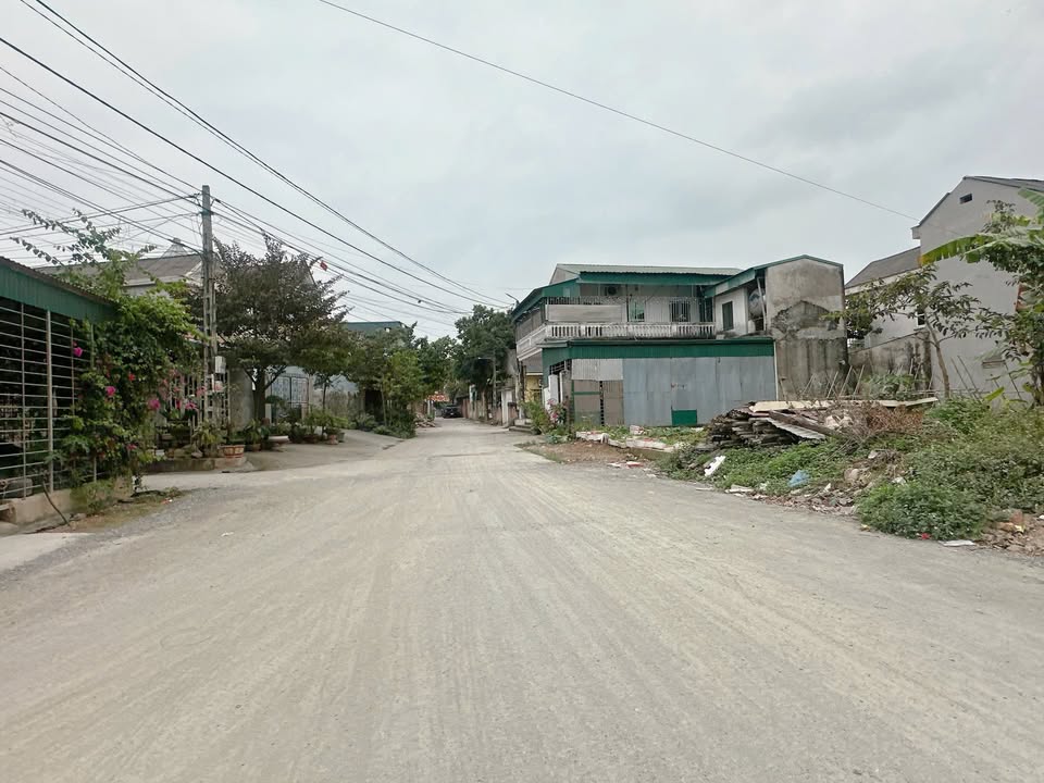 Đất nền Việt Trì 100m² - Mặt tiền 8.3m, Full thổ cư, Giá 4.x tỷ