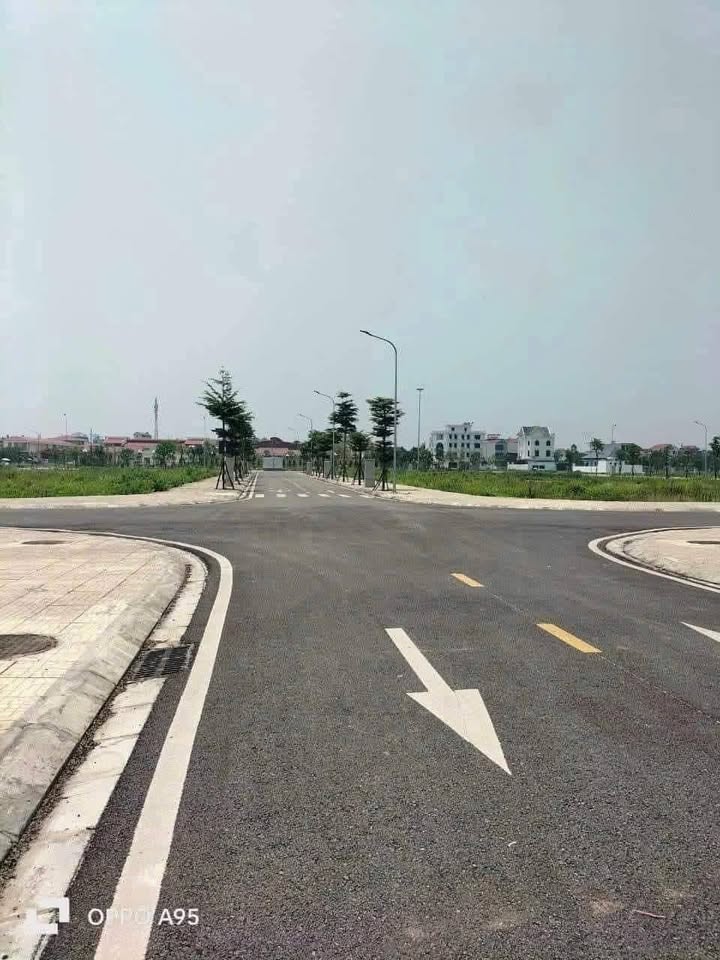 Đất nền Lô Cạnh Góc GĐ2 Chợ Mới, Hà Nam - 95m² Giá 3 Tỷ