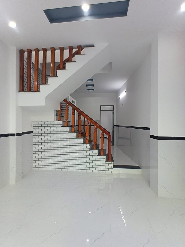 Nhà 52m² Hẻm 616 Bạch Đằng, Quy Nhơn - Sẵn Sàng Vào Ở Ngay!