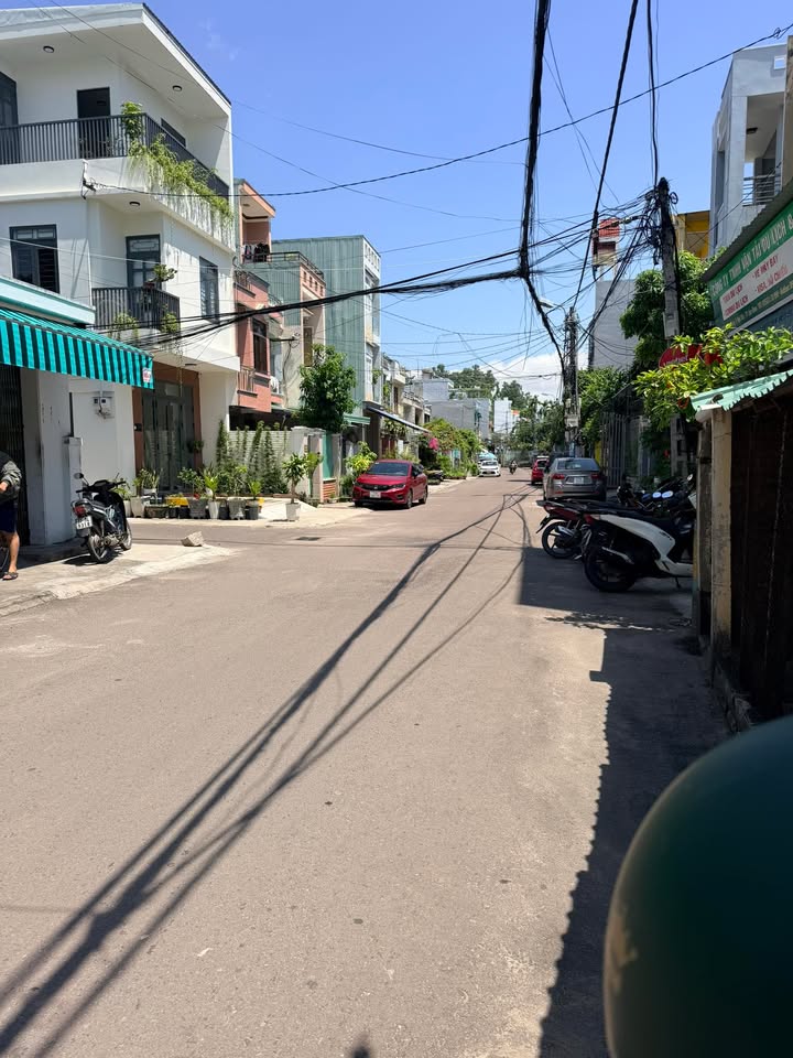 Nhà 2 Tầng Sổ Hồng 50m² Võ Văn Dũng, Quy Nhơn - Giá 2.9 Tỷ