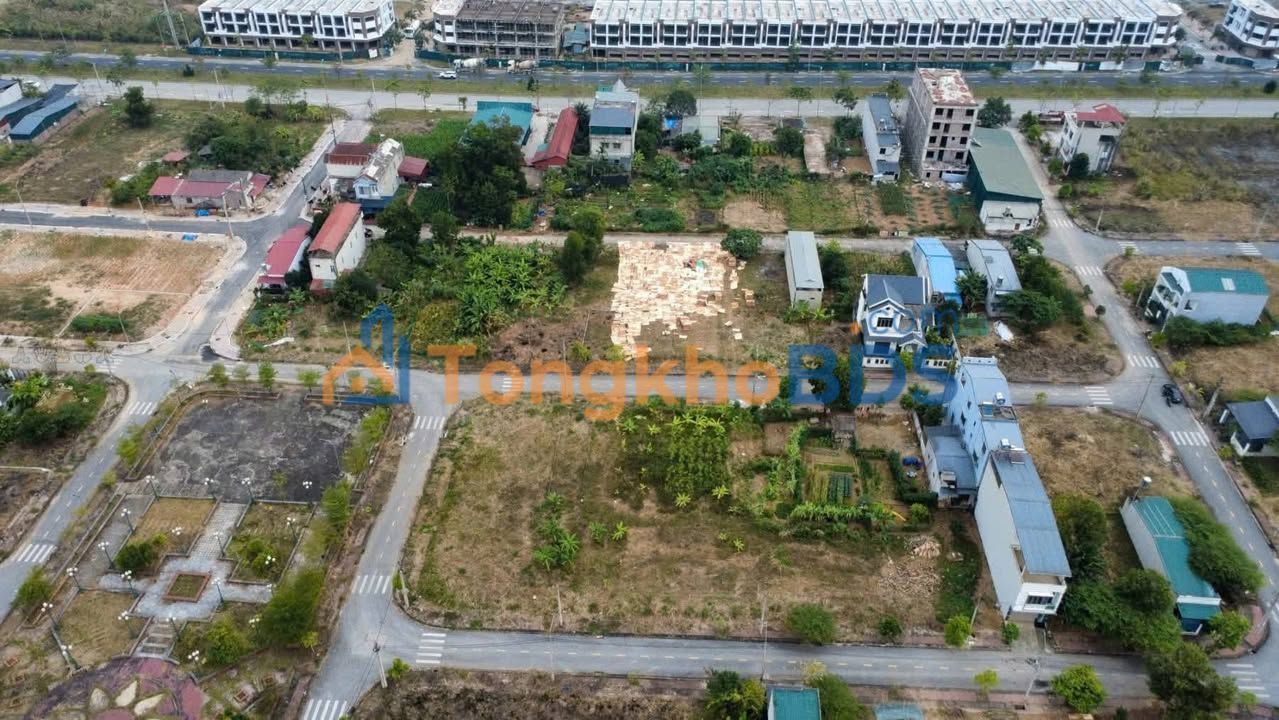 Đất Tái Định Cư Cầu Văn Phú, Yên Bái - 100m² - Sổ Đỏ Chính Chủ