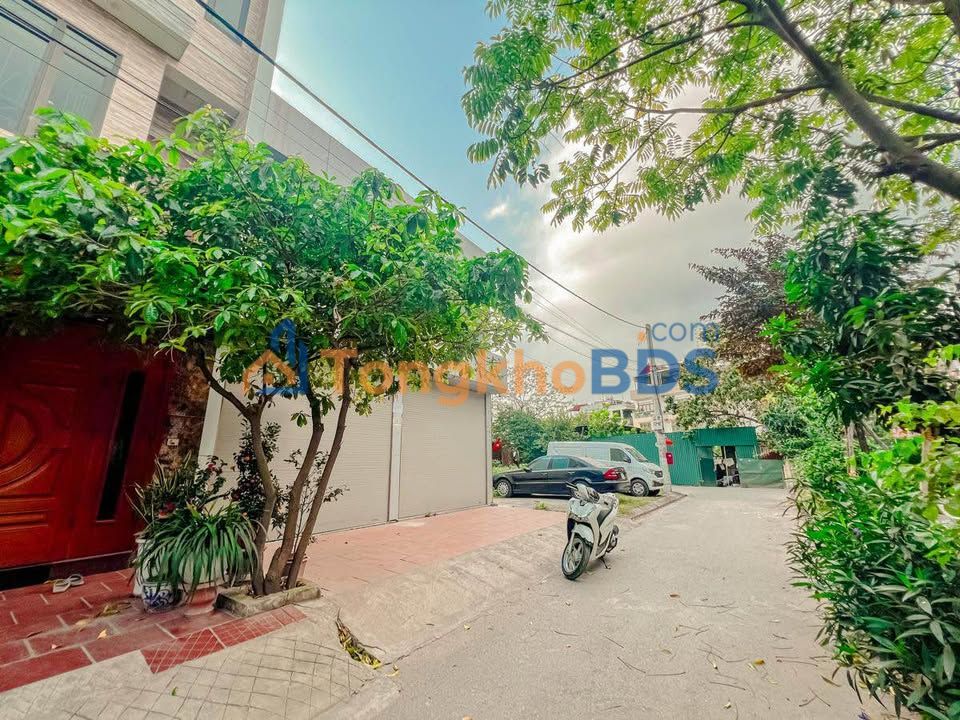 Nhà Phố Tây Tựu 55m², Mặt Tiền 6m - Giá 5 Tỷ - Sẵn Sàng Ở Ngay