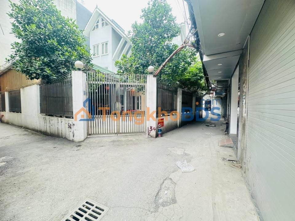 Nhà Mặt Tiền Lê Đức Thọ 40m² - 5 Tầng, 6 Ngủ, Gần Ô Tô