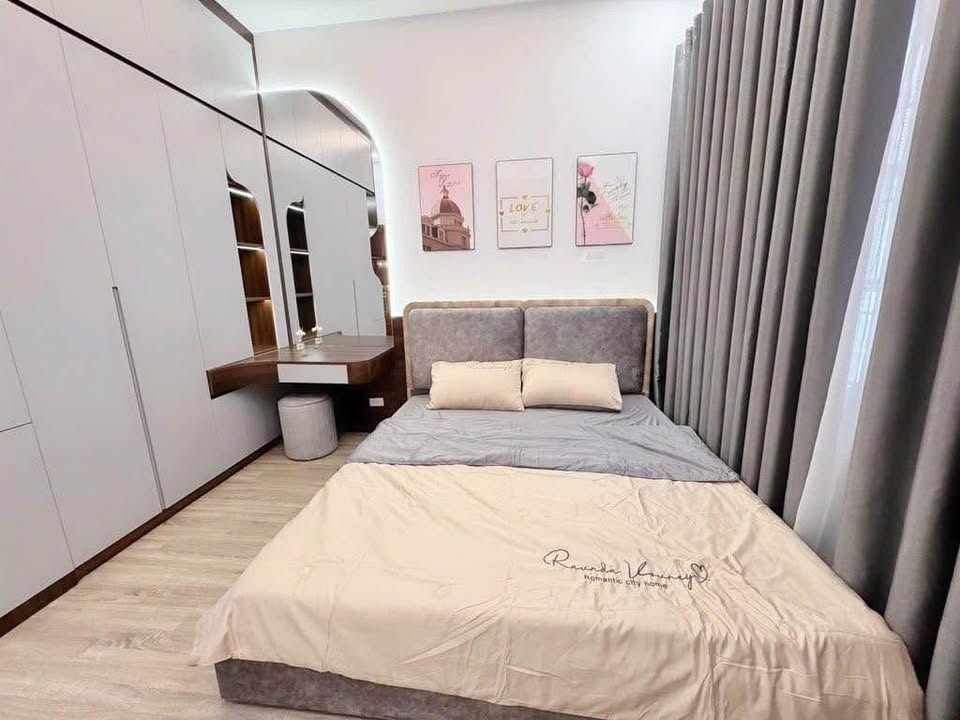 Nhà 37m² 5 Tầng Full Nội Thất - Tân Mai, Hoàng Mai - 5.68 Tỷ