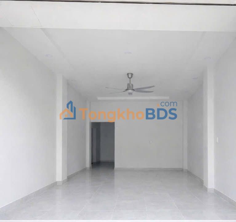 Cho thuê nhà mặt tiền CMT8, Thủ Dầu Một - 80m², 3 tầng, 20tr/tháng