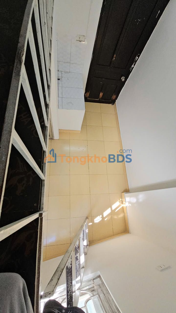 Cho thuê phòng trọ 18m² Kim Giang, Thanh Xuân - Giá 2.7 triệu/tháng