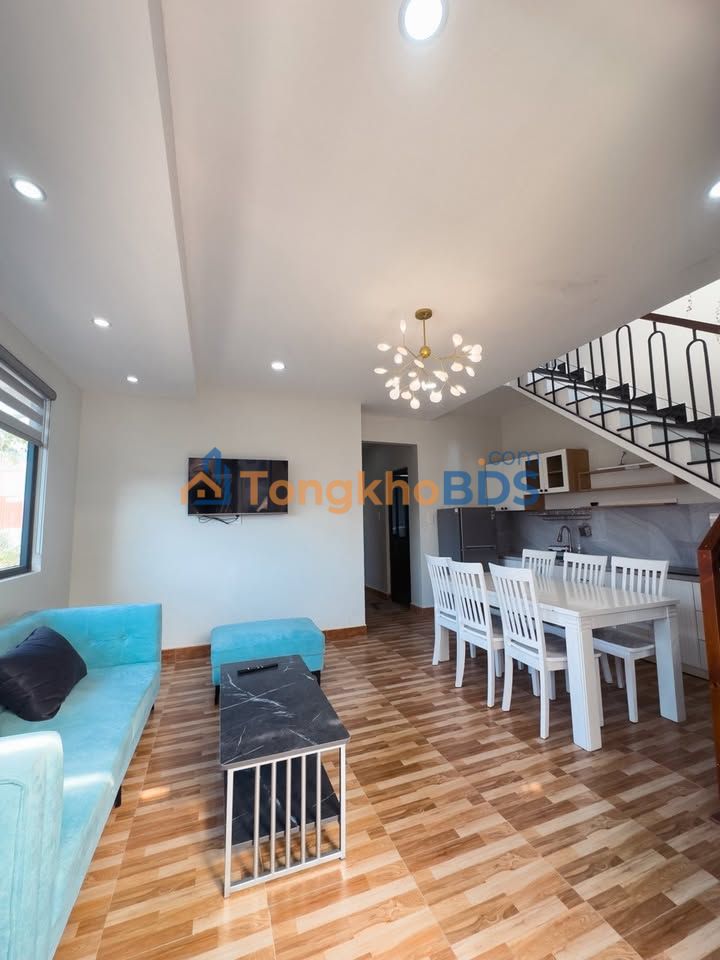 Nhà Phố 70m² Đào Duy Từ, Đà Lạt - 3PN, 2 Tầng - Giá 2.7 Tỷ