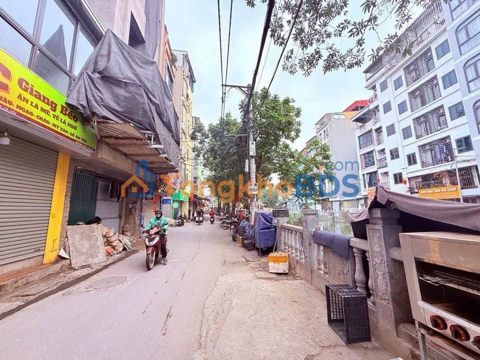 Bán Đất Mỹ Đình 1, 33m² - Tặng Nhà 2 Tầng, Giá 6.8 Tỷ