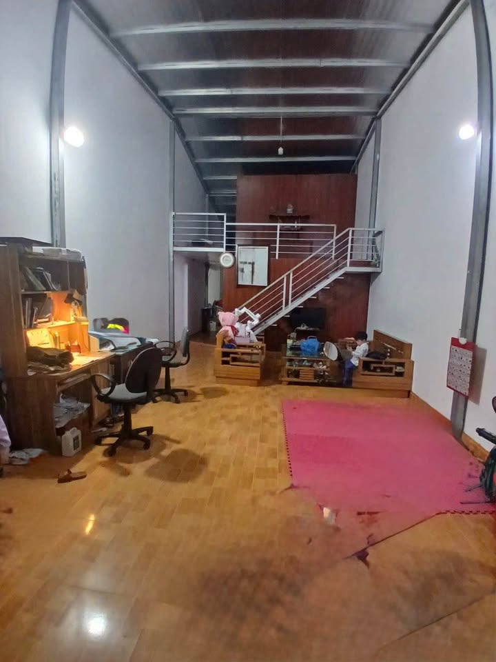 Bán Đất Tặng Nhà Khung Sắt Đường Nguyễn Văn Huyên, Lào Cai - 2.78 Tỷ