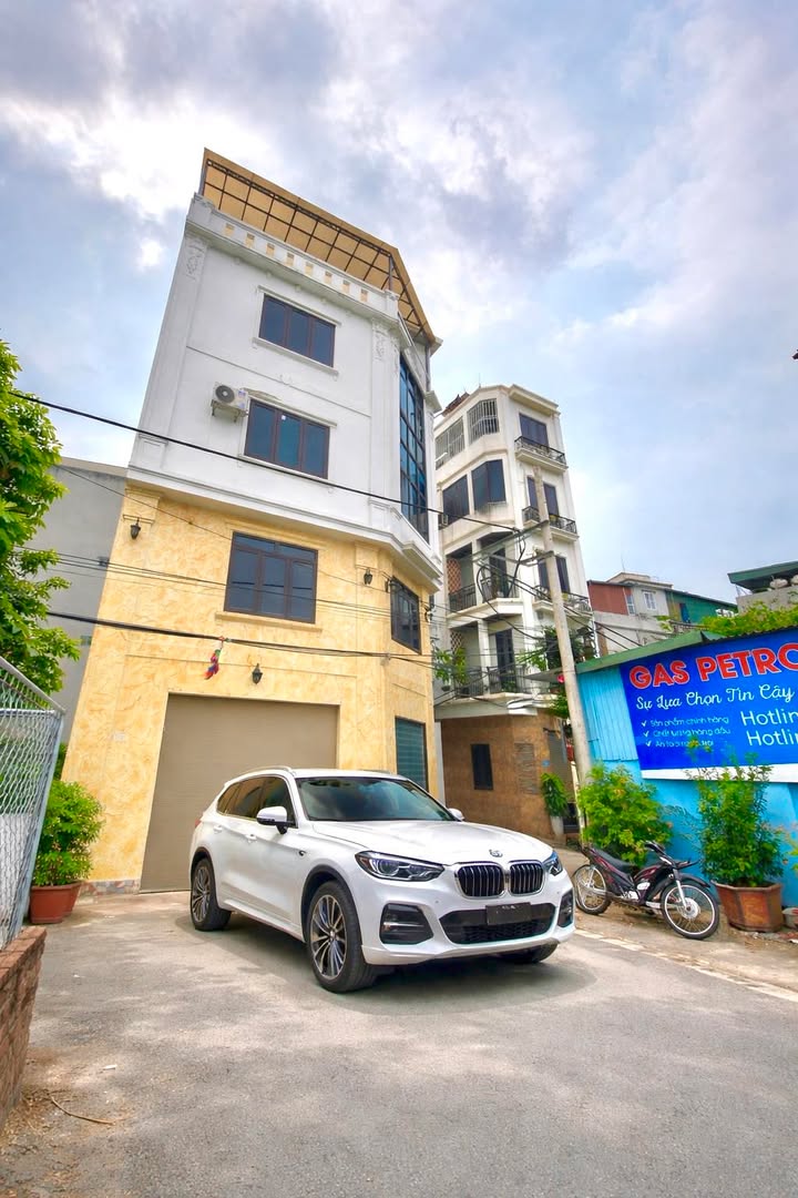 Nhà Lô Góc 35m² Cạnh Khu Phân Lô Yên Vĩnh, Hoài Đức - Ô Tô Đỗ Cửa