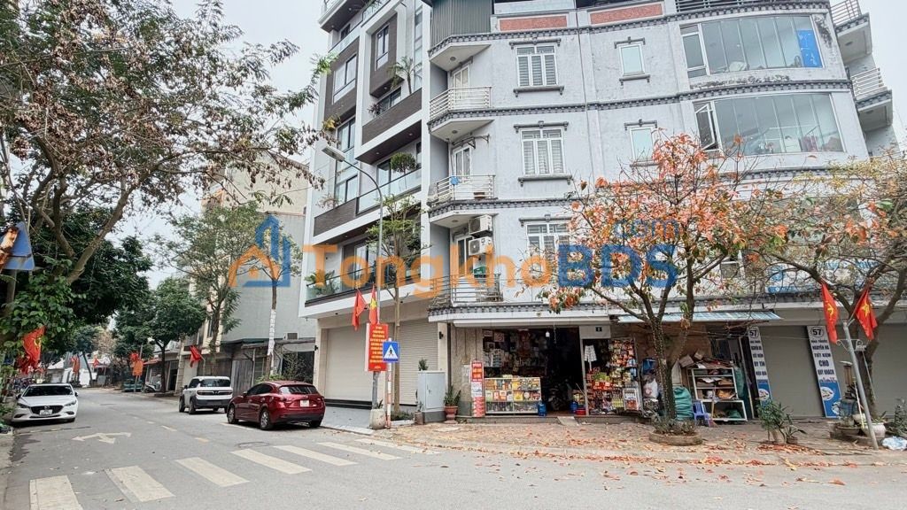 Nhà Mặt Phố Giang Biên 64m² - Kinh Doanh Đỉnh Cao - 18 Tỷ