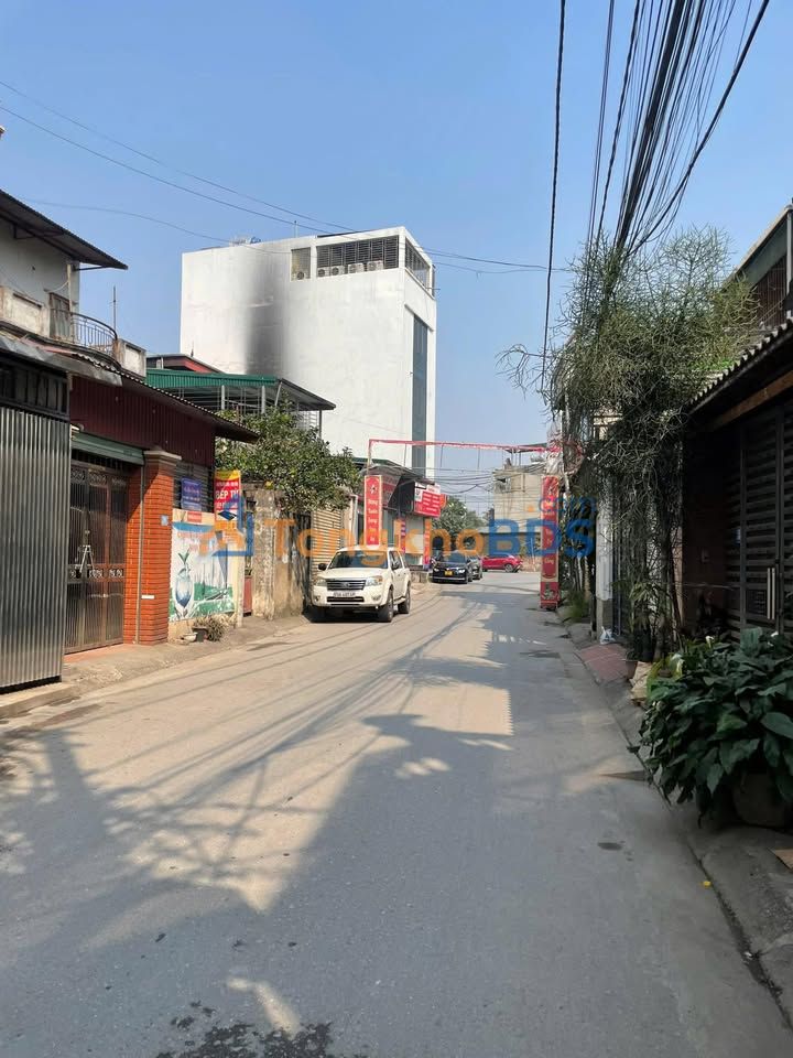 Đất Vàng Thạch Bàn 46m² - Mặt Tiền 7m - Kinh Doanh/Văn Phòng - 8 Tỷ