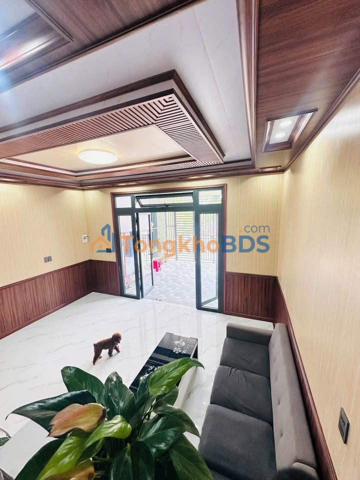 Nhà 75m² Kim Đồng, Đà Lạt - 2.5 Tỷ, 3PN, Sổ Đỏ, Ô Tô Vào Nhà