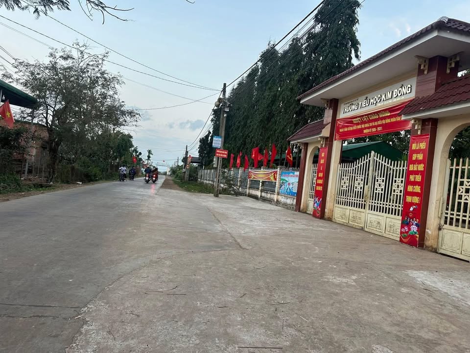 Đất nền 320m² mặt tiền buôn Phê, Krông Pa - Sổ đỏ thổ cư, giá 1 tỷ+