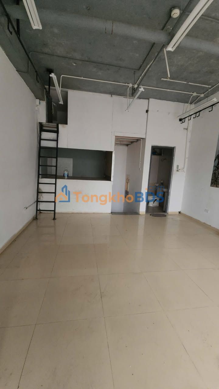 Mặt bằng kinh doanh tầng trệt 64m² Trịnh Đình Cửu, Hoàng Mai - Sẵn sàng kinh doanh