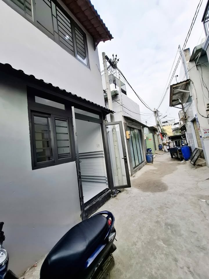 Nhà 1 Trệt 1 Lầu Phan Văn Hớn, Q12 - 860 Triệu, Thổ Cư