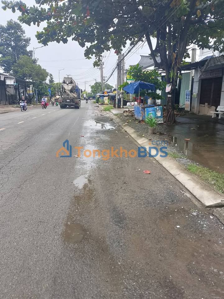 Mặt tiền Phạm Hùng Mỹ Tho - 148m² Thổ cư, Hướng Đông - Giá 2.8 Tỷ