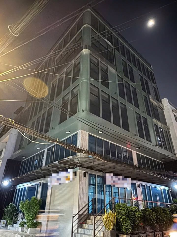 Cho thuê Căn Góc 2MT Trương Công Định, Tân Bình - 240m², 7 Tầng - Kinh Doanh Đỉnh Cao