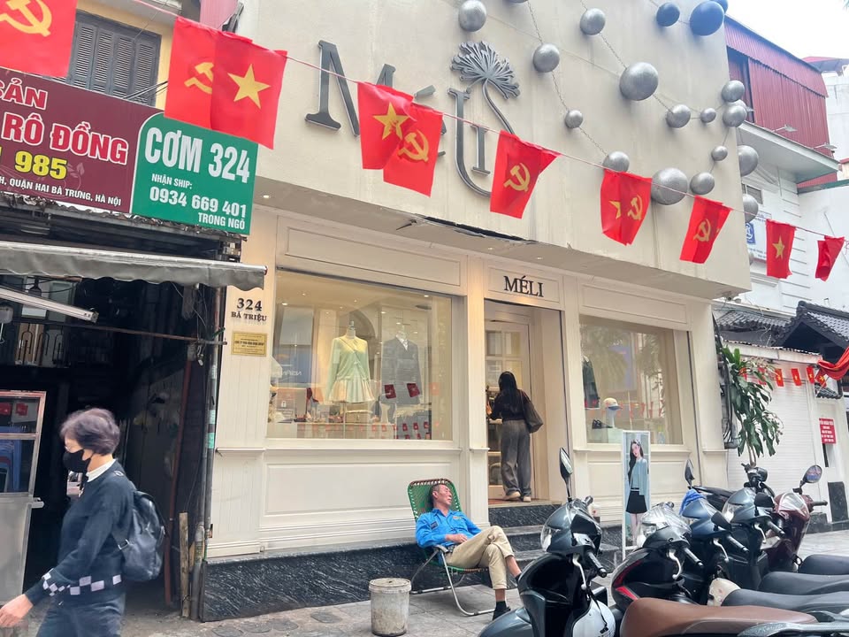 Mặt phố Thụy Khuê - Nhà phố 65m² x 4 tầng cho thuê kinh doanh - Giá 4x triệu