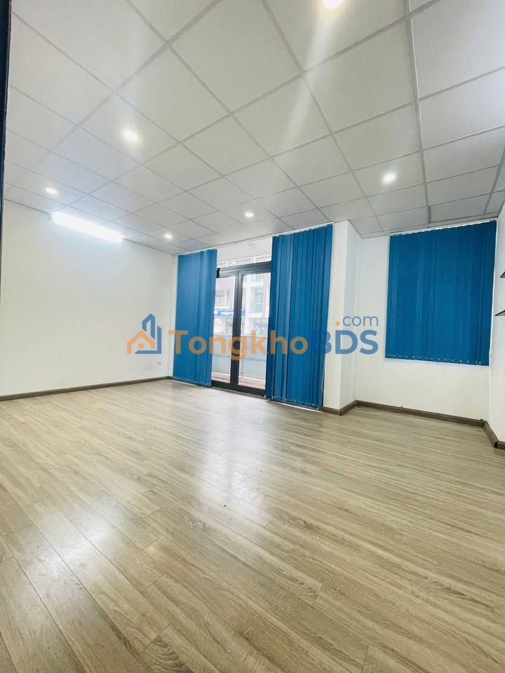 Văn phòng 96m² HD Mon Hàm Nghi - View Kính Thoáng Mát, Giá Chỉ 11 Triệu