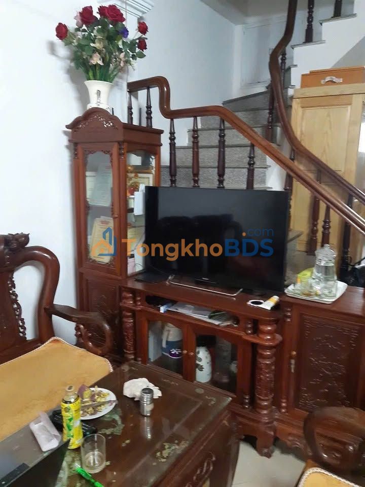 Cho thuê nhà nguyên căn Đông Ngạc, Bắc Từ Liêm - 52m2, 3PN, Full Nội thất