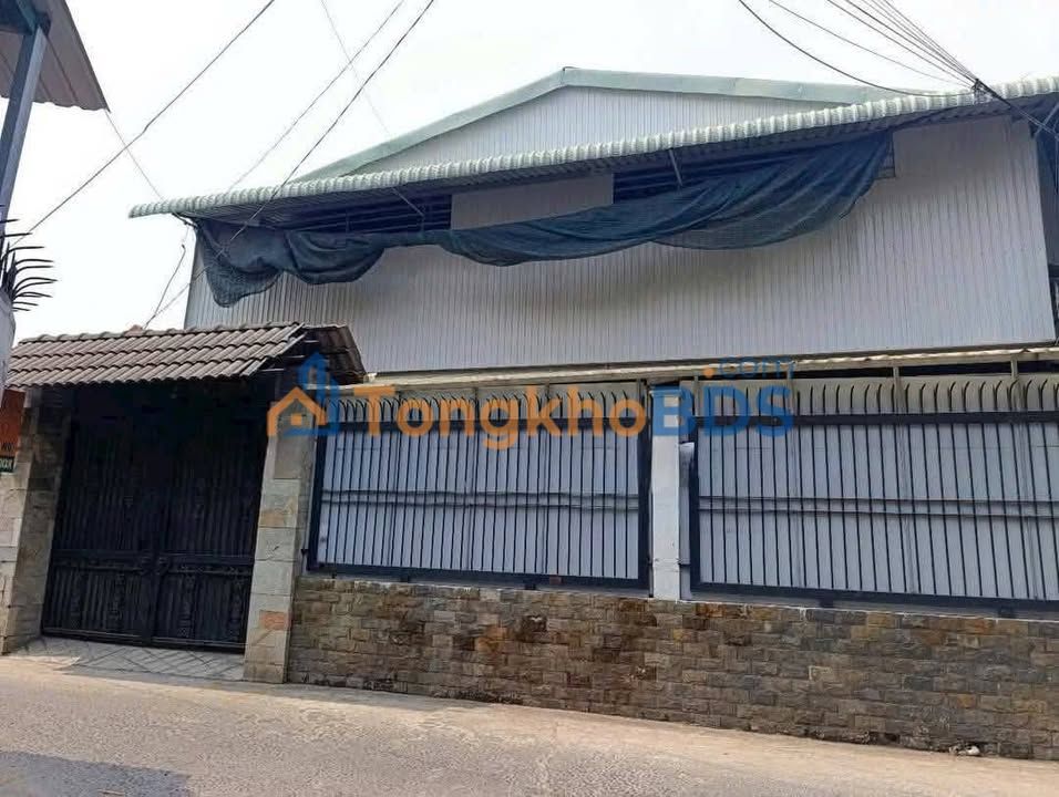 Cho thuê xưởng 350m² Quận 12, hẻm xe tải Nguyễn Văn Quá