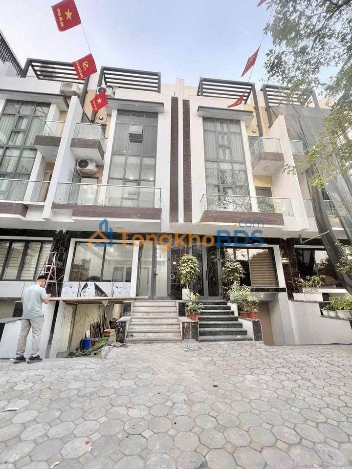 Cho thuê Nhà Liền Kề KĐT Thanh Hà, Hà Đông - 80m² x 5 Tầng, Giá 35 Triệu/Tháng
