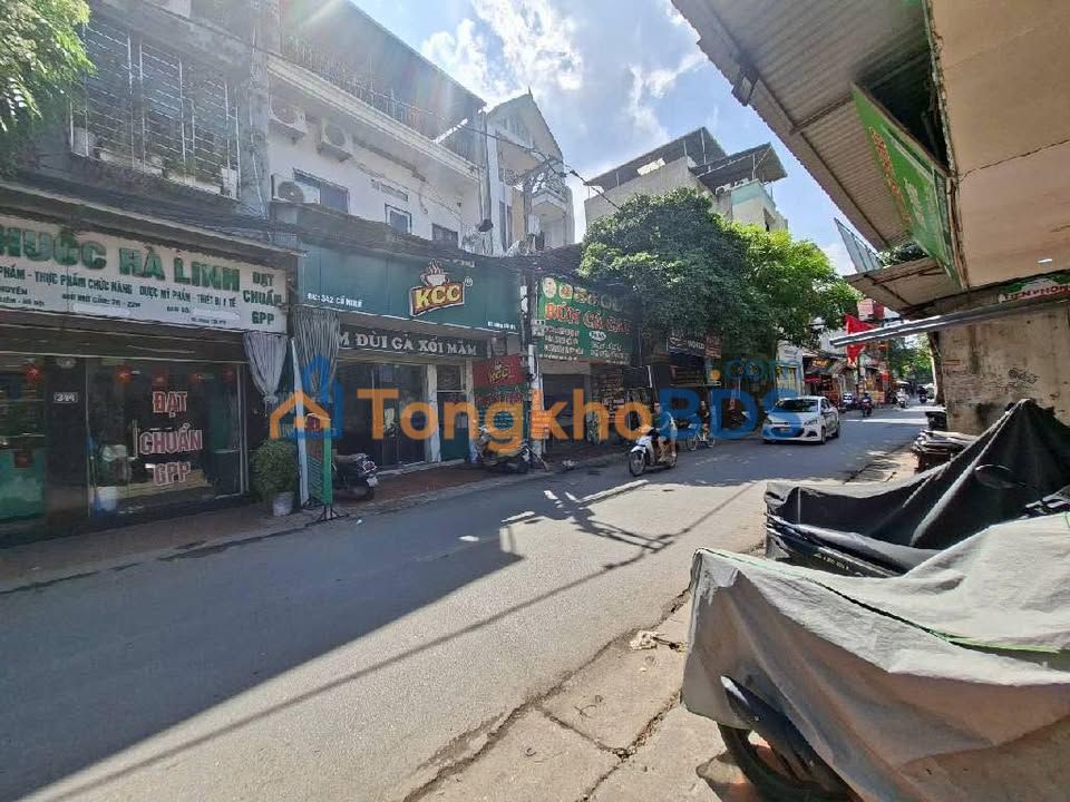 Nhà Mặt Tiền Cổ Nhuế 110m² - Vỉa Hè Rộng, Kinh Doanh Đắc Lợi - 31.5 Tỷ