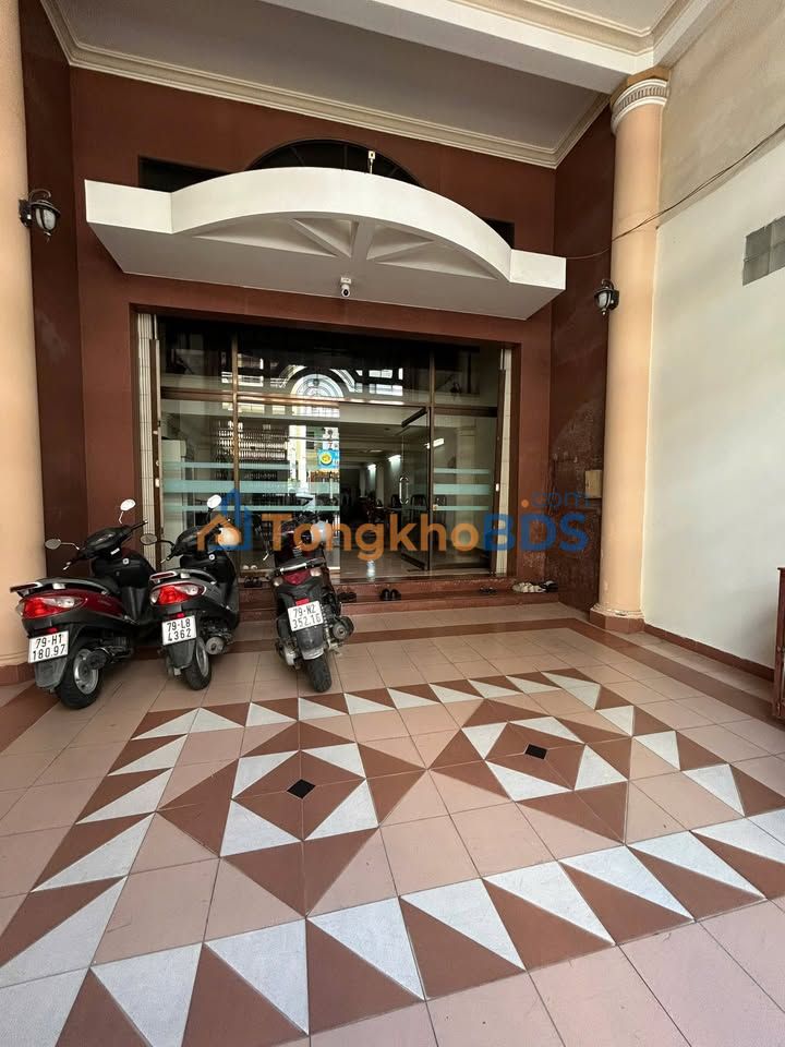 Nhà Mặt Tiền Phan Chu Trinh Nha Trang 198m² - Kinh Doanh Đa Ngành