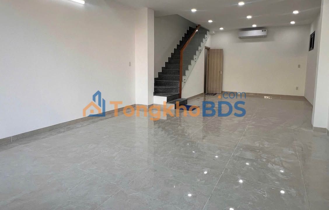 Mặt bằng Kinh doanh Đường 2/4 Nha Trang 50m² - Giá 18 Triệu/Tháng